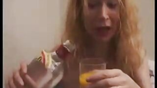Німецька молоденька блондинка трахкає українське домашне порно - 2022-04-12 03:49:34